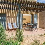בית נופש Provence Country Club סווילאק